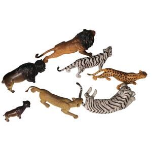 AAA Animal Figures Lion, 2 Tiger , Leopard, 2 Buffalo, Panther Safari Lot of 7